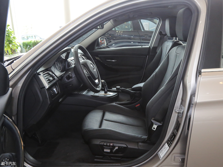 2018��R3ϵ 320Li xDrive�r����