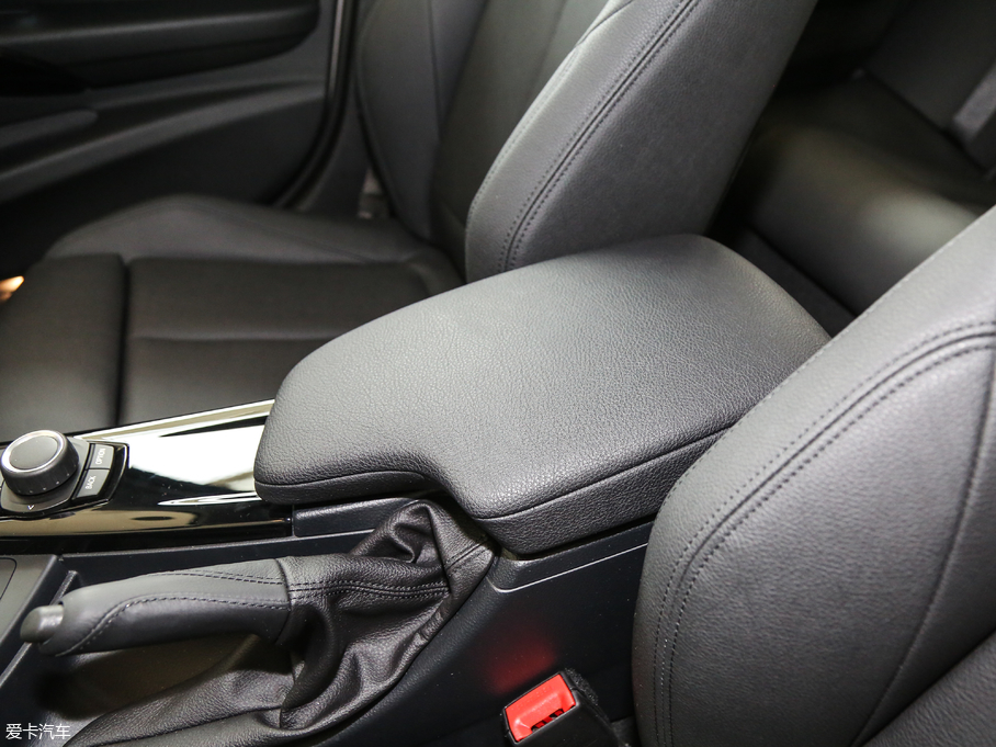 2018��R3ϵ 320Li xDrive�r����