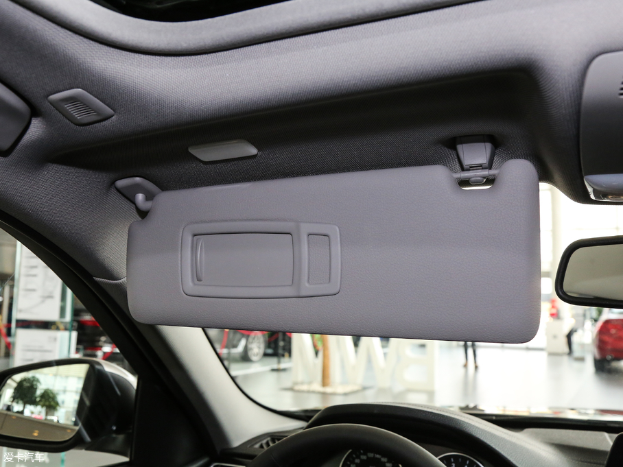 2018R3ϵ 320Li xDriver