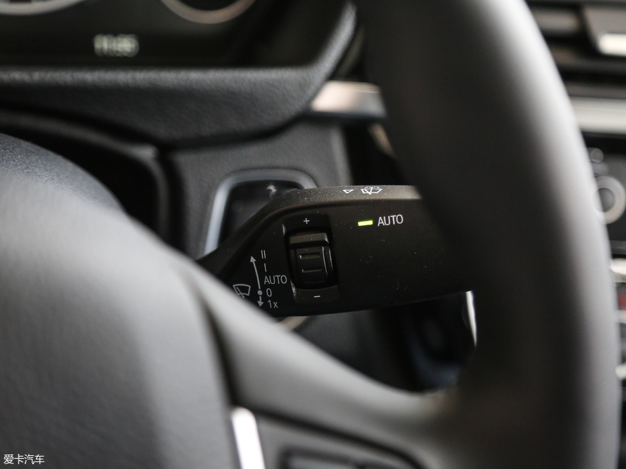 2018R3ϵ 320Li xDriver