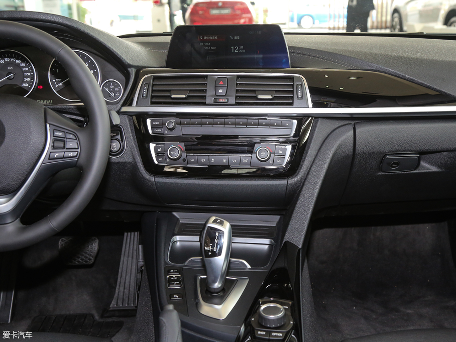 2018R3ϵ 320Li xDriver