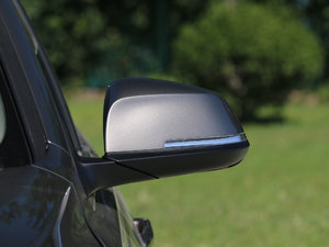 2018330Li xDriveAb ҕR