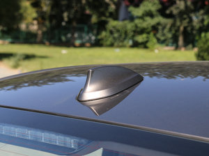 2018330Li xDriveAb ^