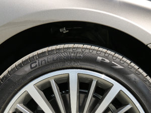 2018330Li xDriveAb ^