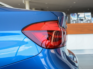 2018320i M\(yn)(dng)b (x)(ji)^