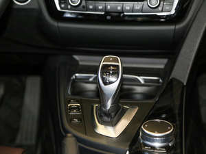 2018320Li M\ҹ п؅^