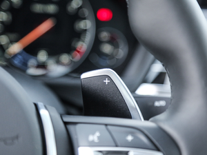 2018320Li M\ҹ п؅^