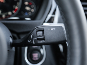 2018320Li M\ҹ п؅^