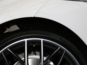 2018330i M\ҹ ݆̥Ʒ