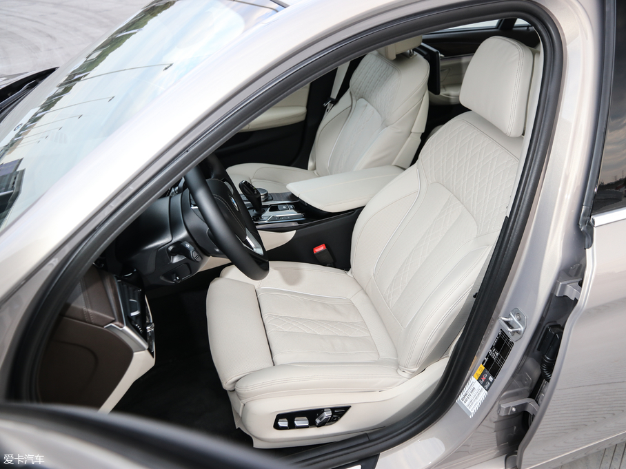 華晨寶馬2018款寶馬5系混合動力