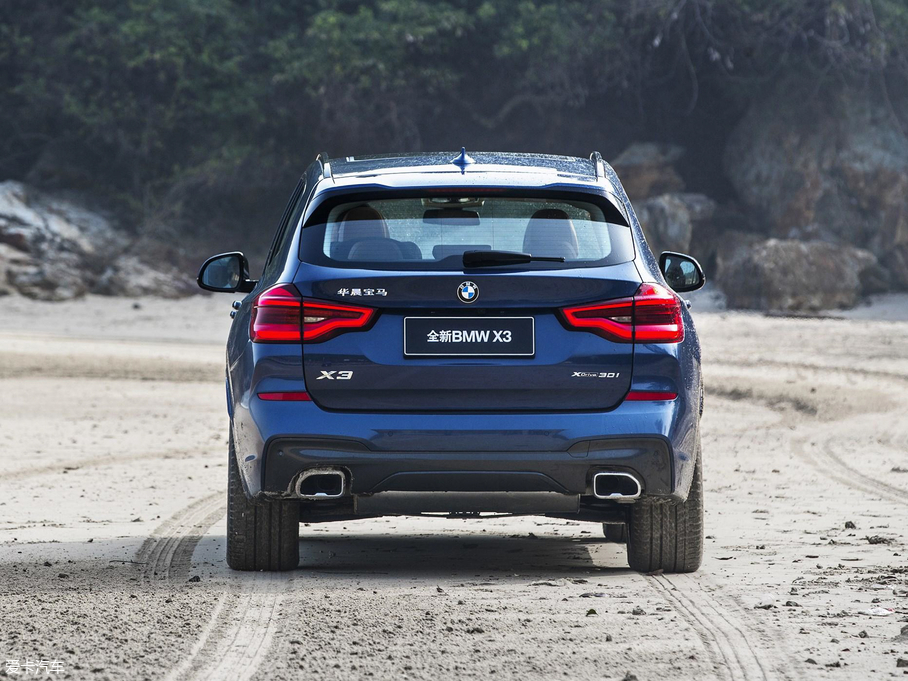 2018RX3 xDrive 30i M\b