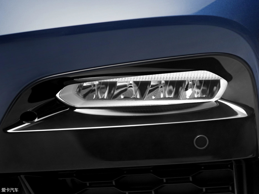 2018RX3 xDrive 30i M\b