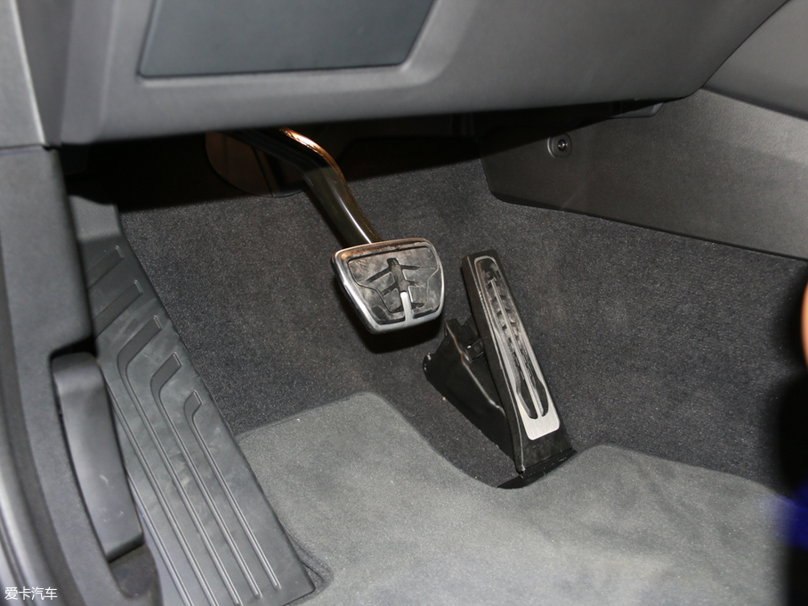 2018RX3 xDrive 30i M\(yn)b