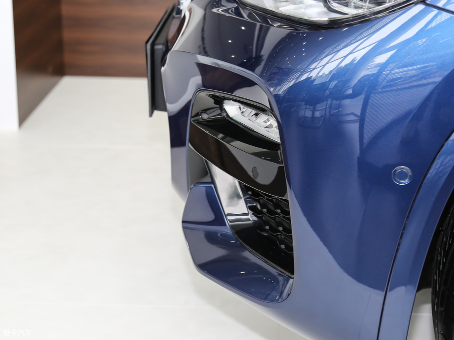 2018RX3 xDrive 30i I(lng)M\(yn)(dng)b