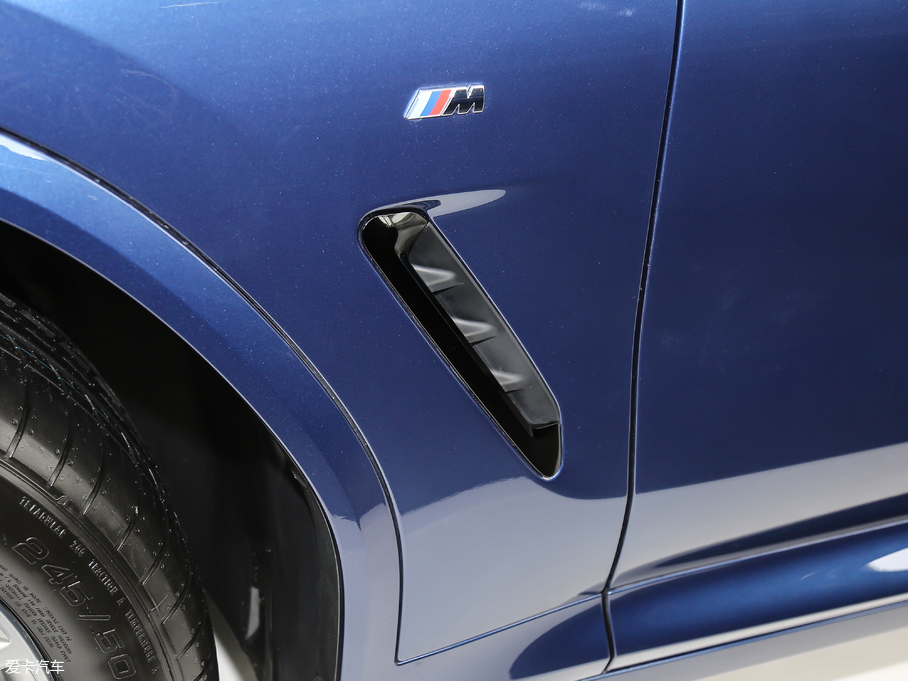 2018RX3 xDrive 30i IM\b