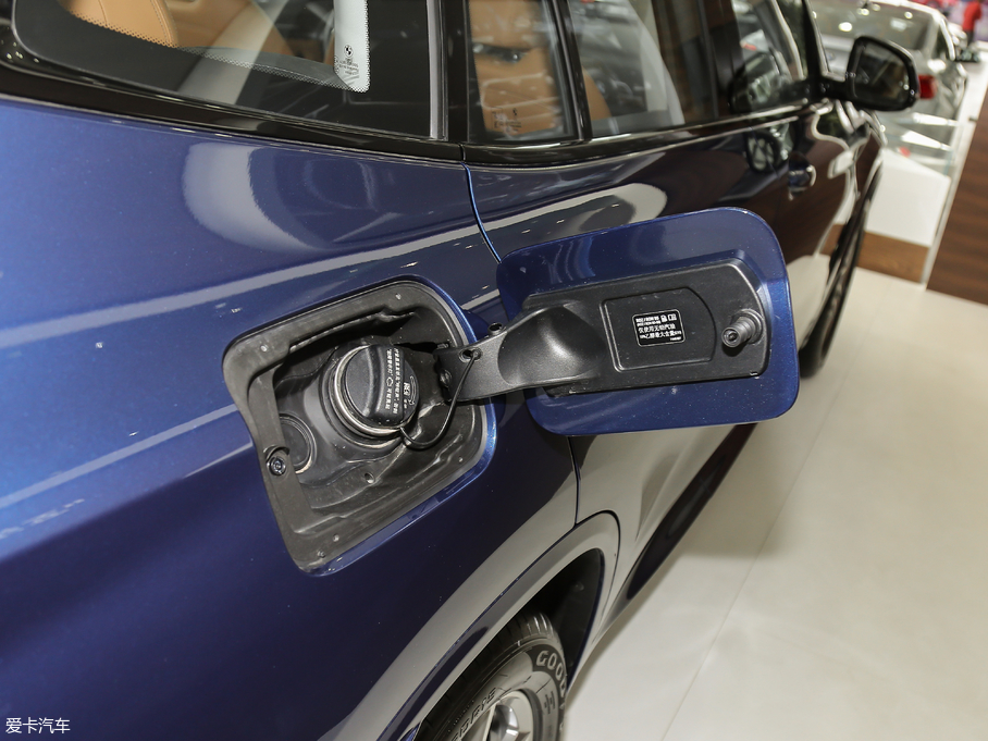 2018RX3 xDrive 30i IM\b