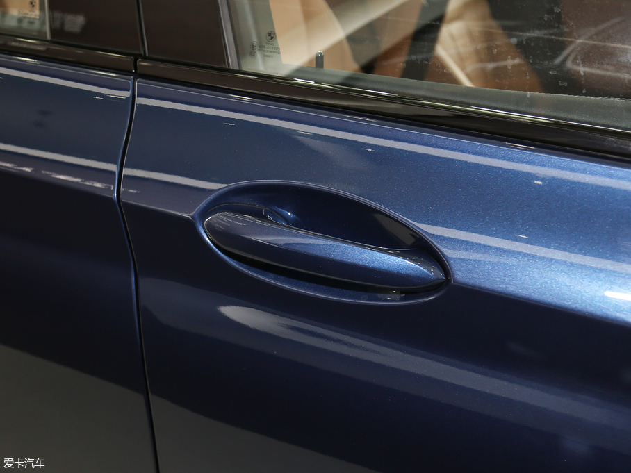 2018RX3 xDrive 30i IM\b