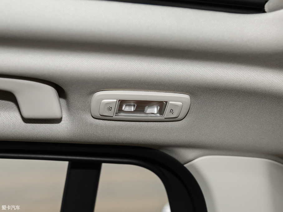 2018RX3 xDrive 30i IM\b