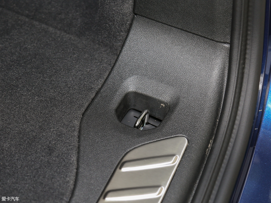 2018RX3 xDrive 30i IM\b