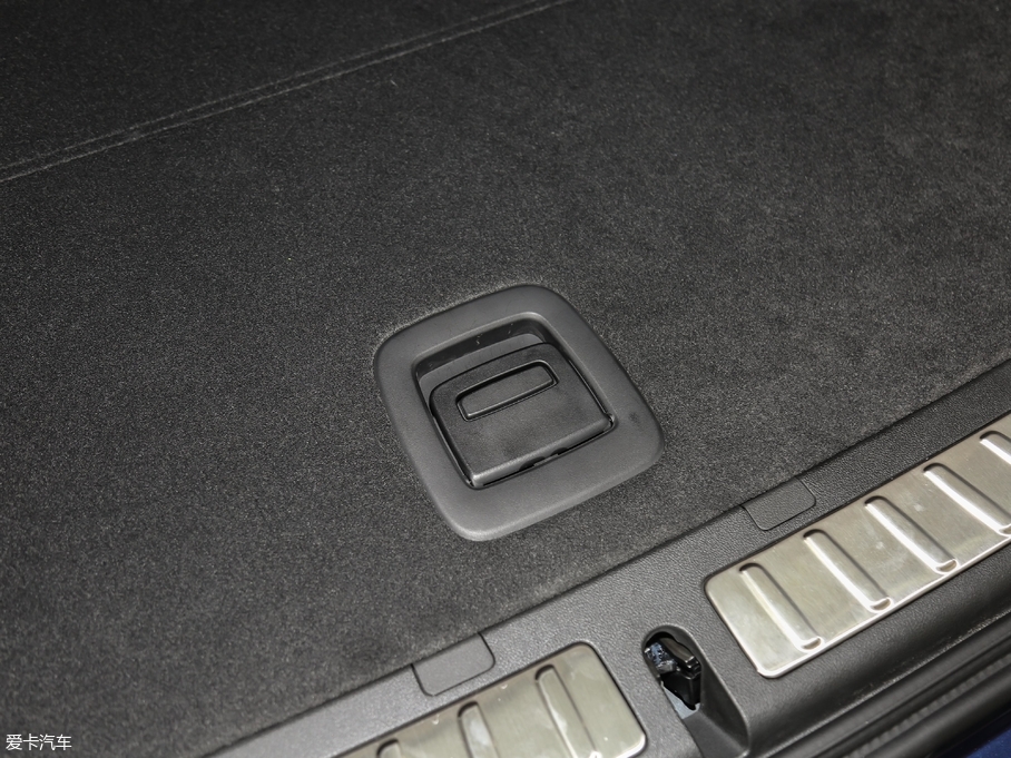 2018RX3 xDrive 30i I(lng)M\(yn)(dng)b