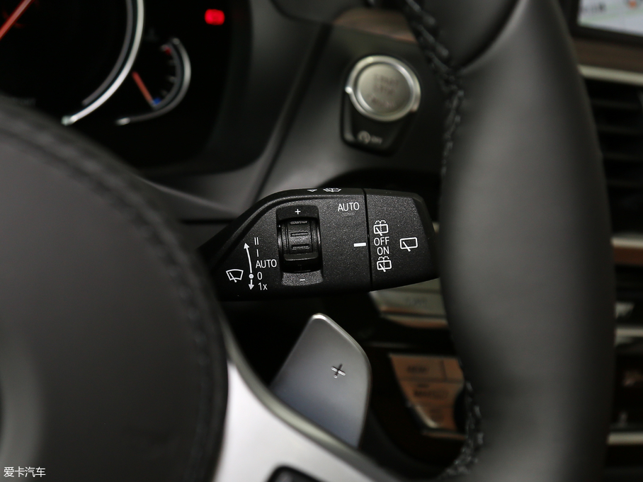 2018RX3 xDrive 30i I(lng)M\(yn)(dng)b