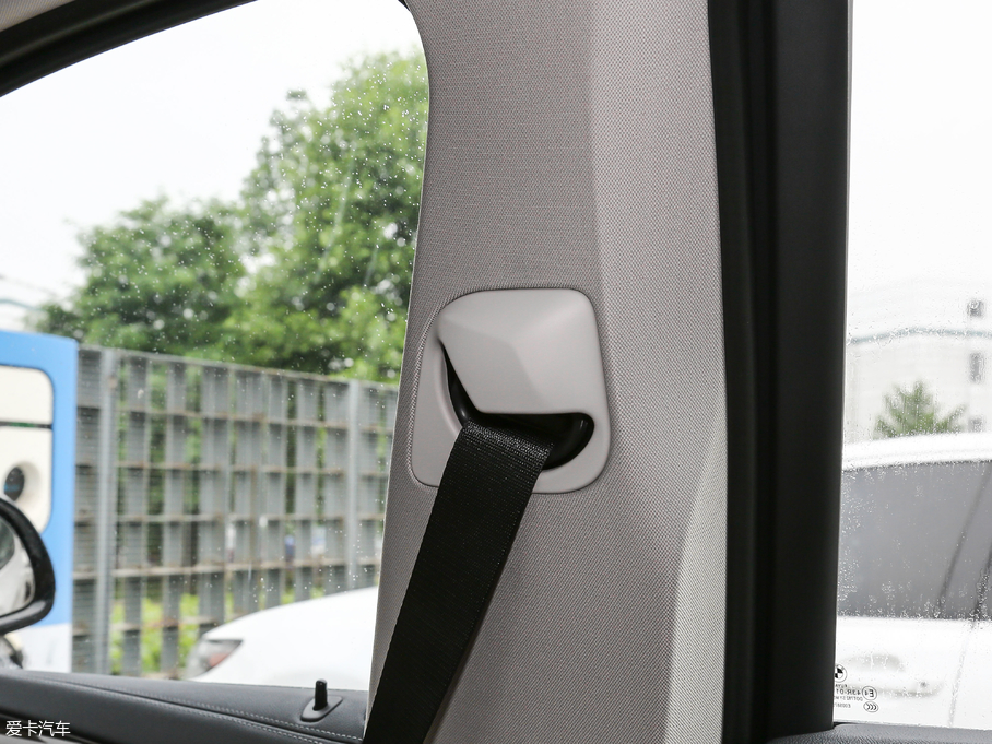 2018RX3 xDrive 30i IM\b