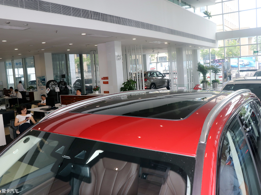 2018RX3 xDrive 30i IM\b