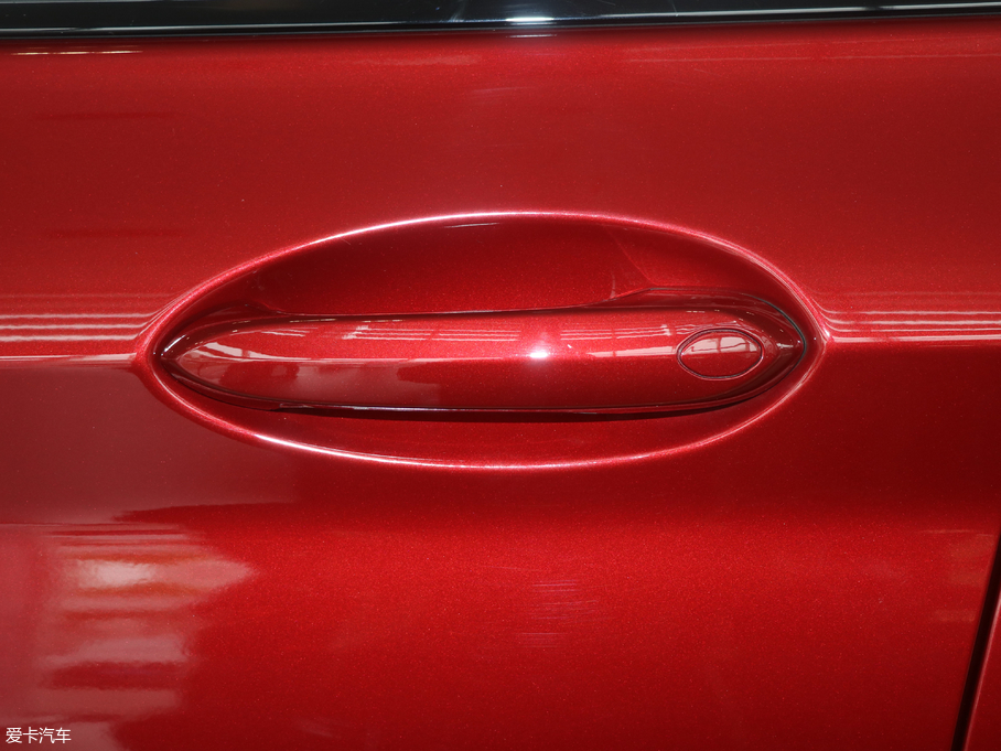 2018RX3 xDrive 30i I(lng)M\(yn)(dng)b