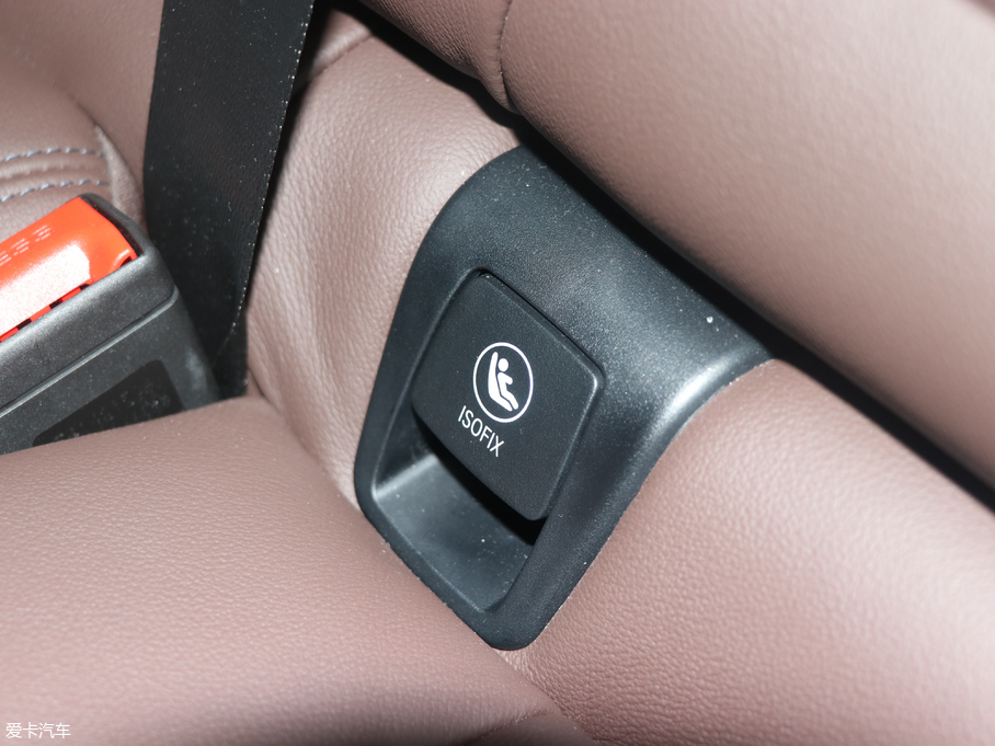 2018RX3 xDrive 30i IM\b