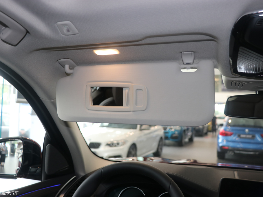 2018RX3 xDrive 30i I(lng)M\(yn)(dng)b