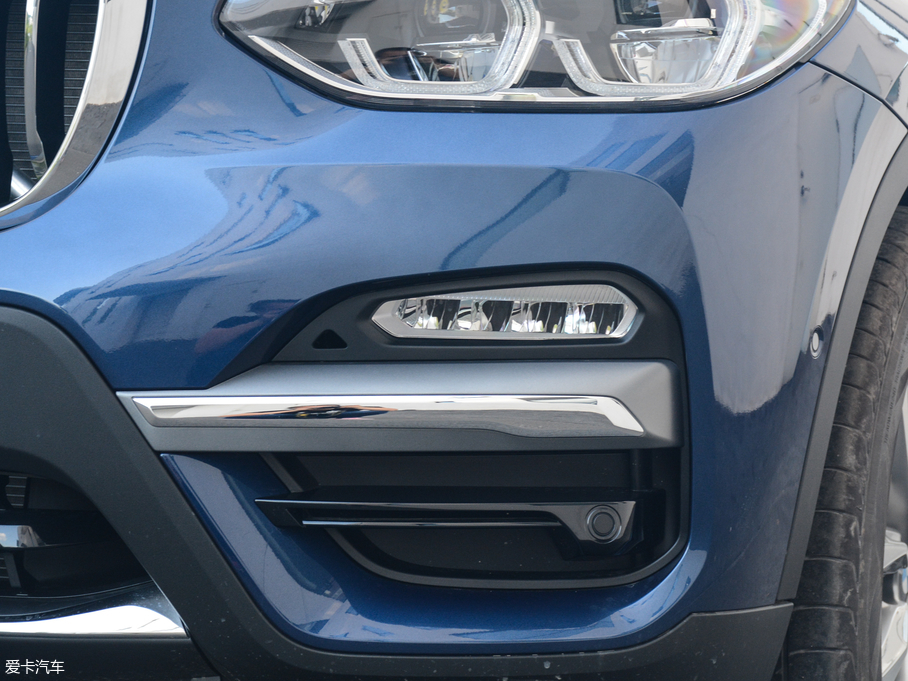 2018RX3 xDrive 25i Ab