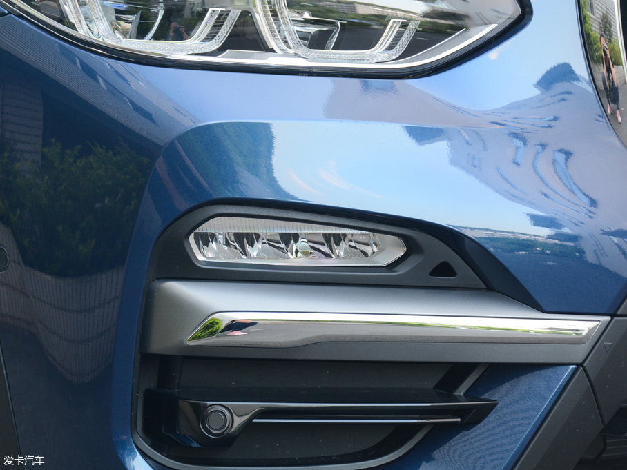 2018RX3 xDrive 25i Ab