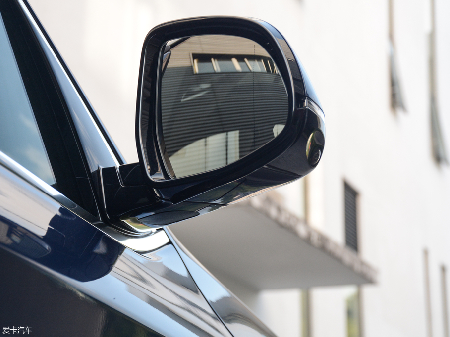 2018RX3 xDrive 25i Ab