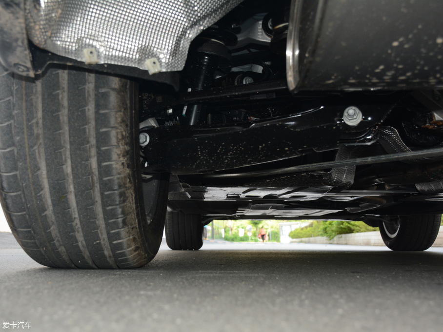 2018RX3 xDrive 25i Ab