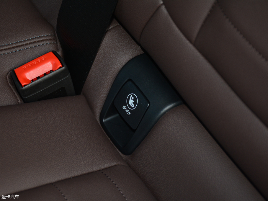 2018RX3 xDrive 25i Ab