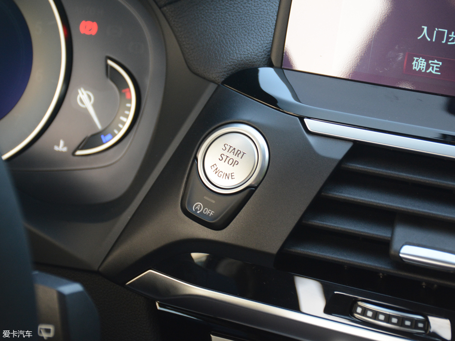 2018RX3 xDrive 25i Ab