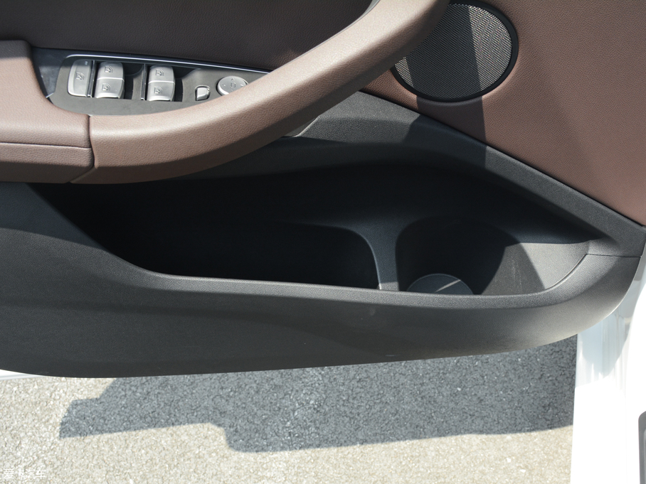 2018RX3 xDrive 25i M\b