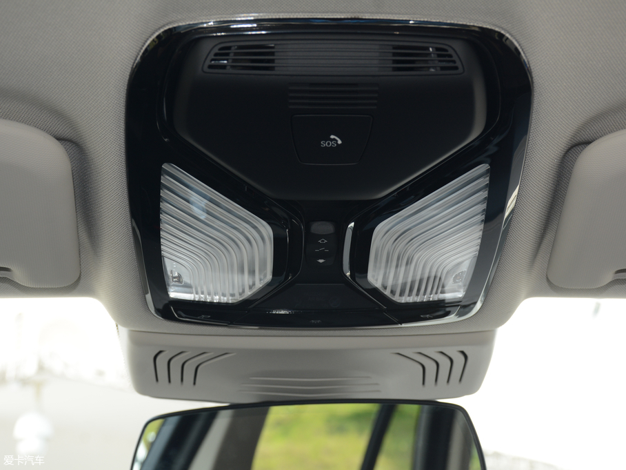 2018RX3 xDrive 25i M\(yn)b