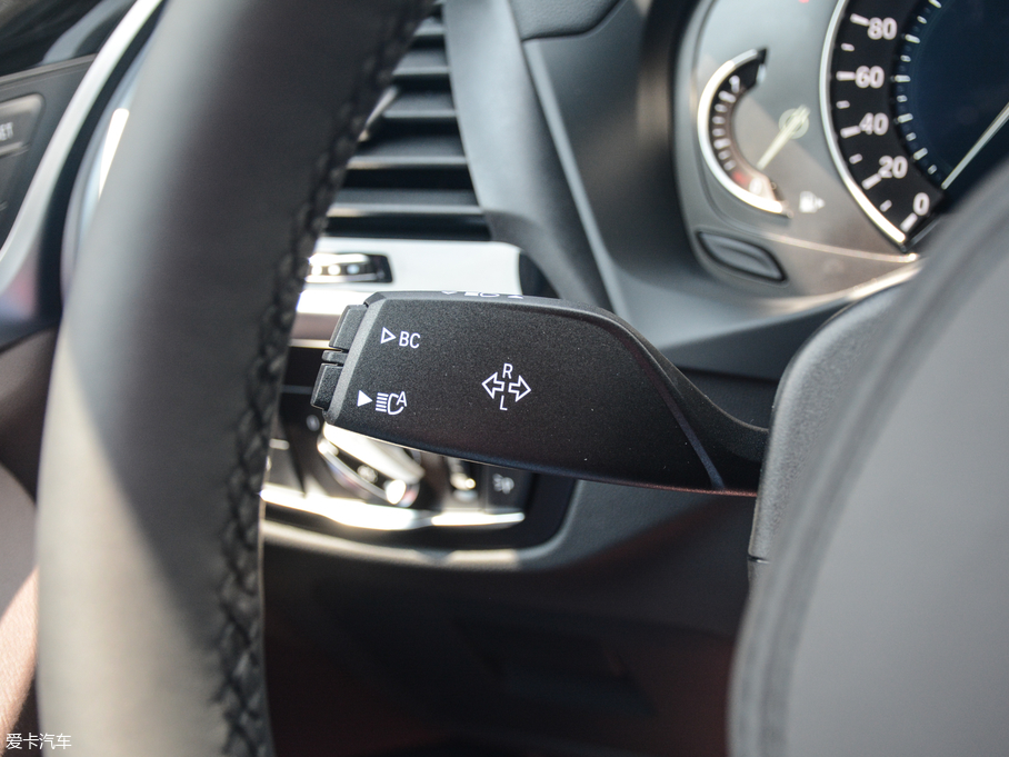 2018RX3 xDrive 25i M\b