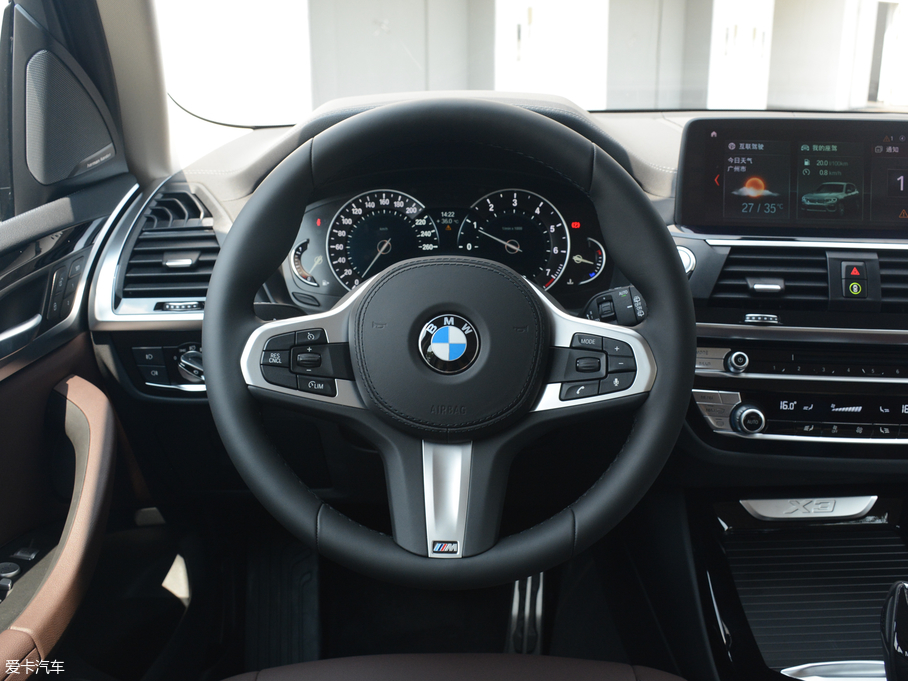 2018RX3 xDrive 25i M\b