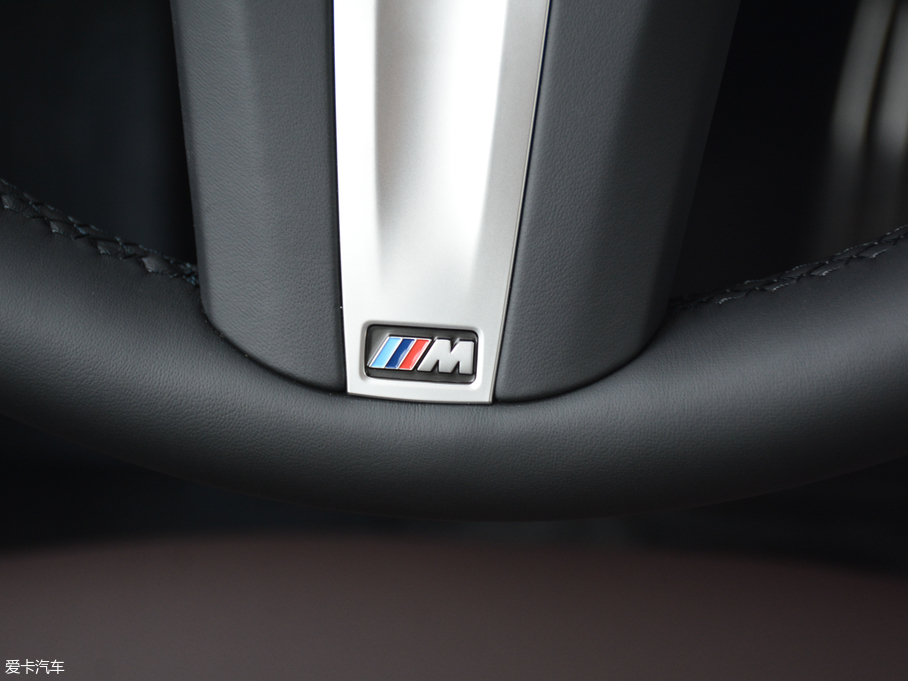 2018RX3 xDrive 25i M\b