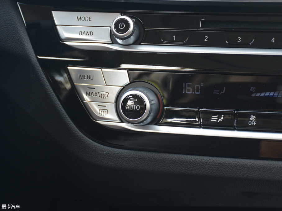 2018RX3 xDrive 25i M\b