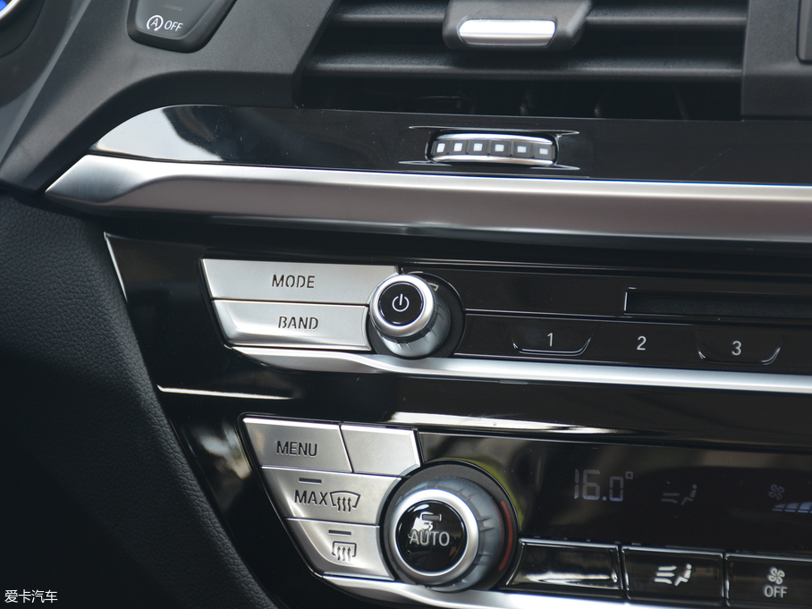 2018RX3 xDrive 25i M\b