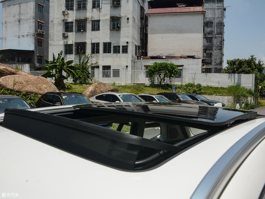 2018RX3 xDrive 25i Ab