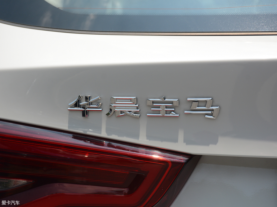 2018RX3 xDrive 25i Ab