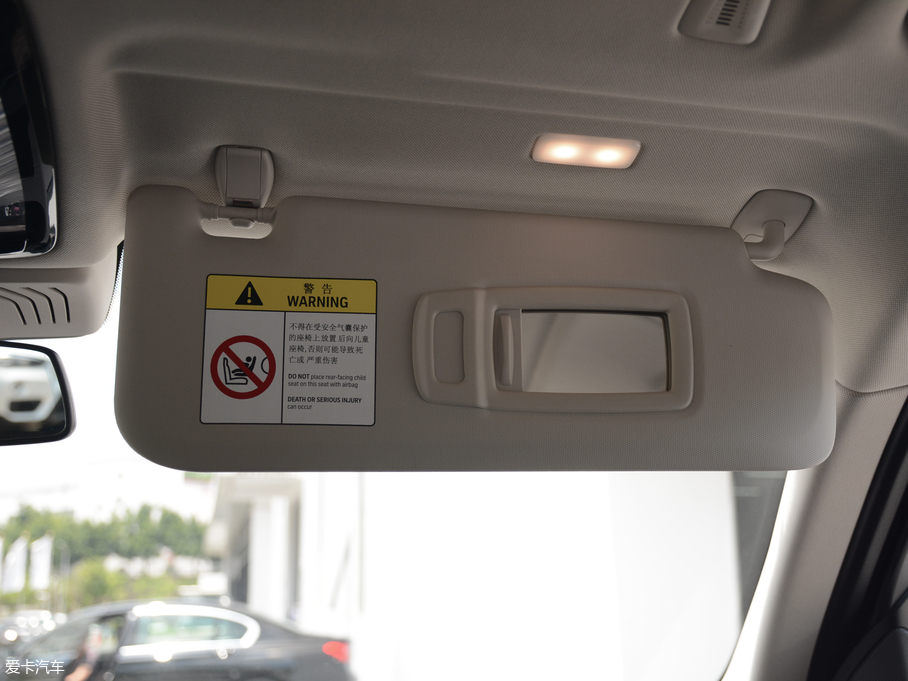 2018RX3 xDrive 25i Ab