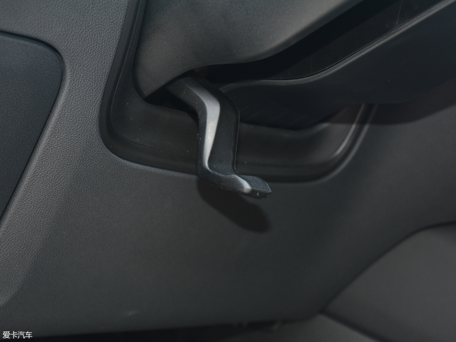 2018RX3 xDrive 25i Ab