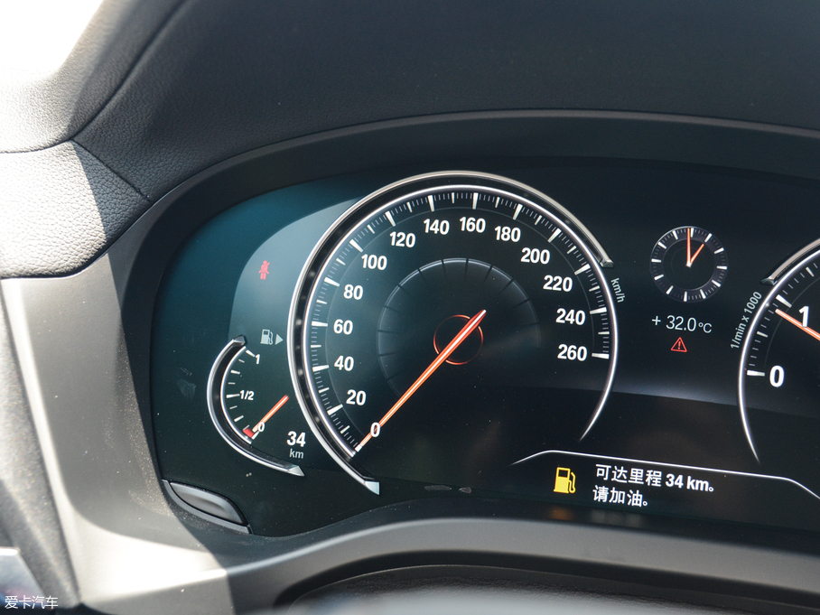 2018RX3 xDrive 25i Ab