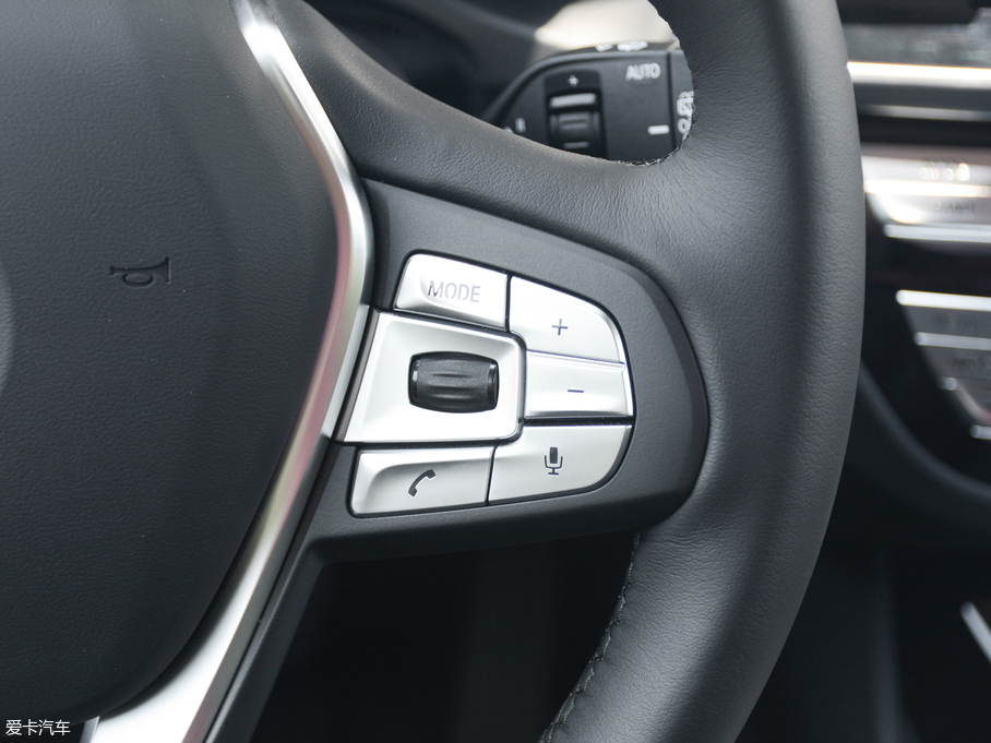 2018RX3 xDrive 25i Ab