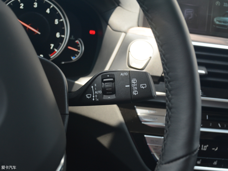 2018RX3 xDrive 25i Ab